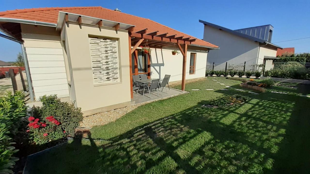 Bibic Apartman A Kapolnasnyek المظهر الخارجي الصورة