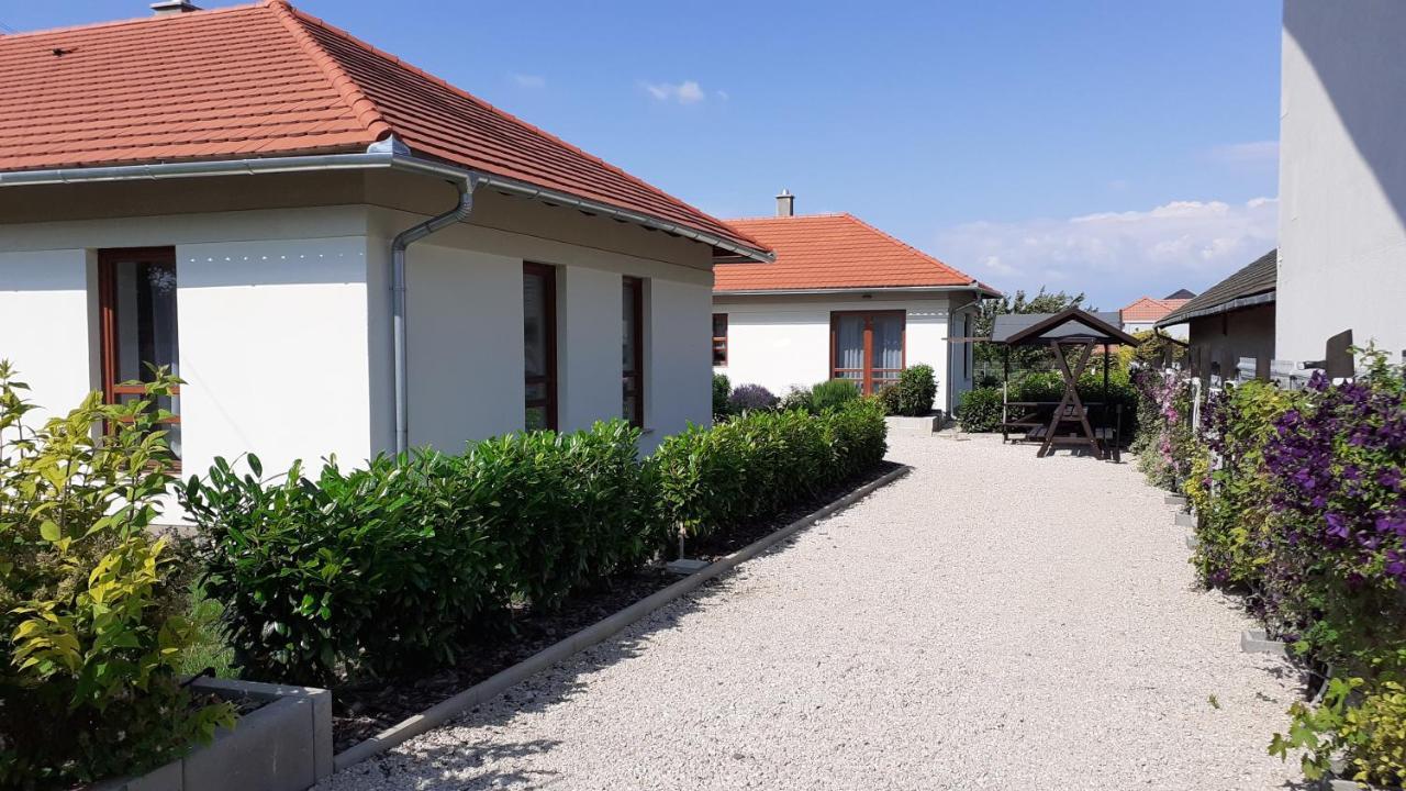 Bibic Apartman A Kapolnasnyek المظهر الخارجي الصورة